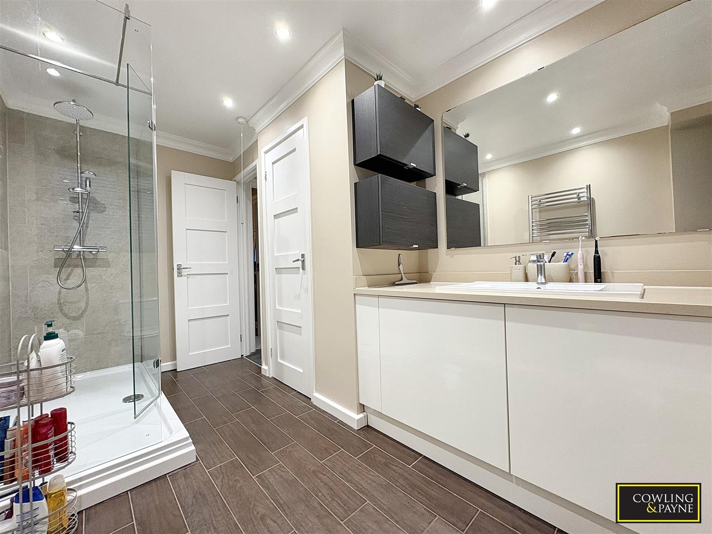 Ulting Way, Wickford